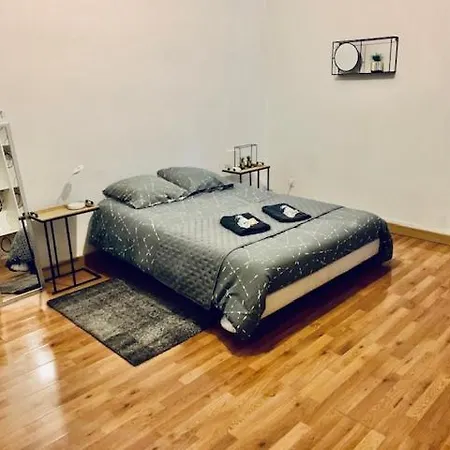 Maison 2 - - 4 Pers - 300m Metro *