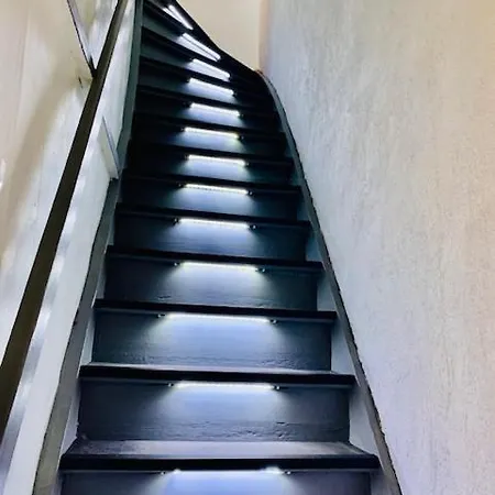 Maison 2 - - 4 Pers - 300m Metro Dom wakacyjny *